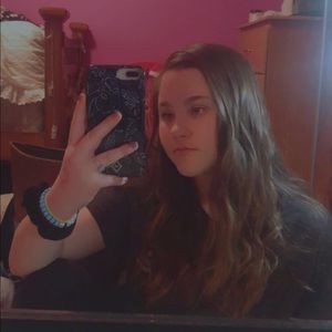 Meet your Posher, Marissa